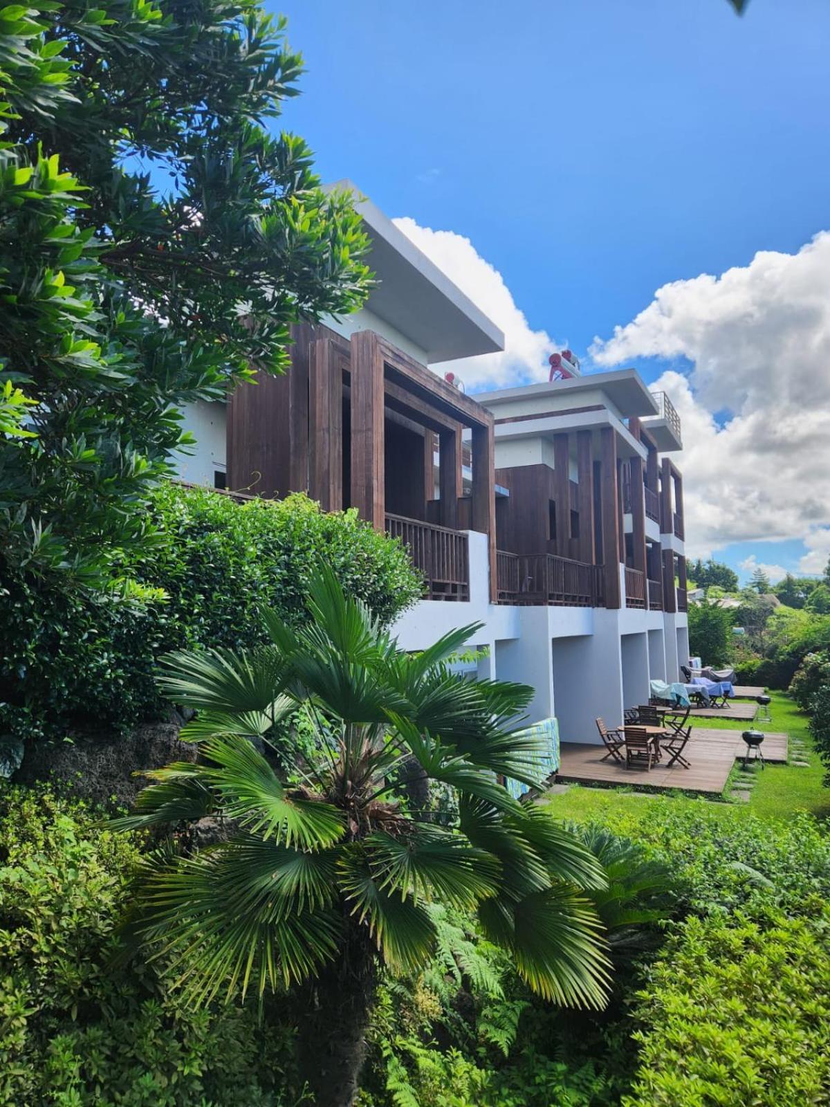 סאוגוויפו Jeju Eco Suites מראה חיצוני תמונה